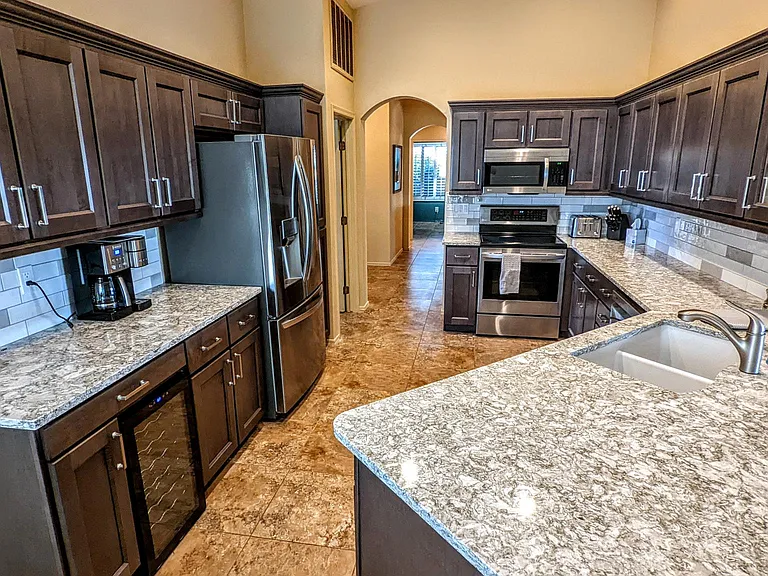 38135 S Rolling Hills Dr — Photo 20