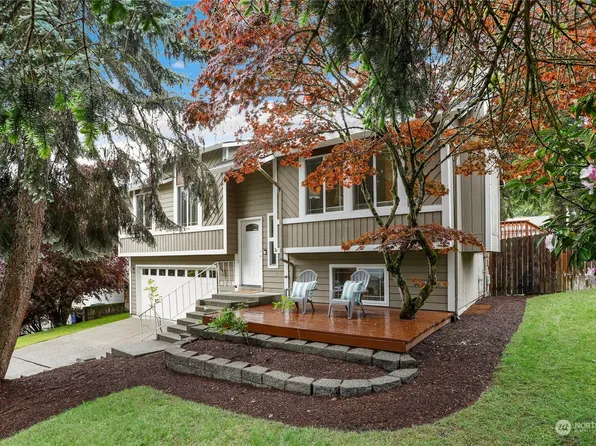 16208 NE 107th Court, Redmond, WA 98052