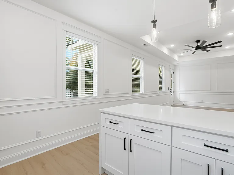 1228 E Anderson St #A — Photo 16