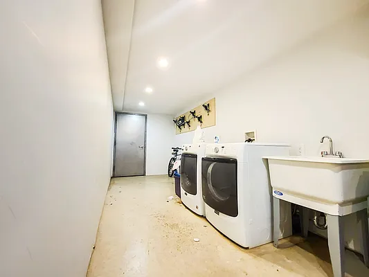 Rented by Oxford Property Group | media 18