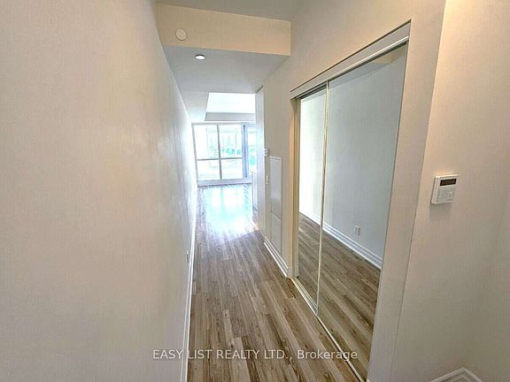 3rd image of 9075 Jane St #706