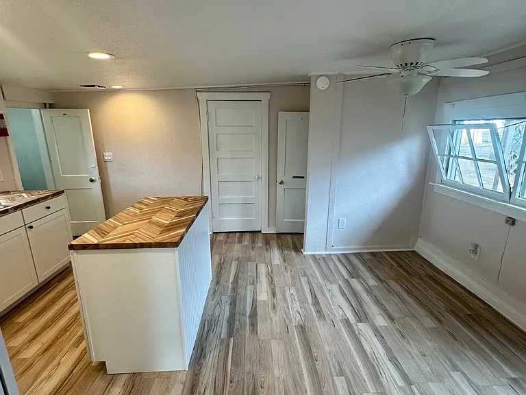 21 Bonfoy Ave #1 — Photo 6