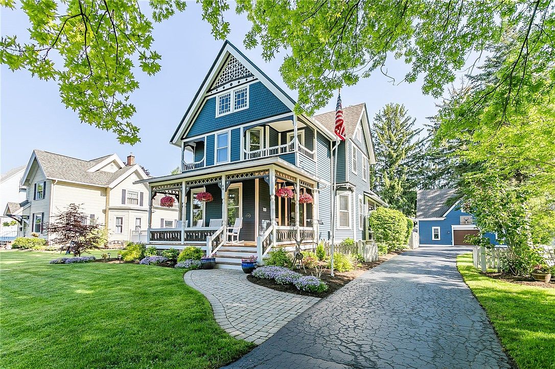 48 W Church St, Fairport, NY 14450 Zillow