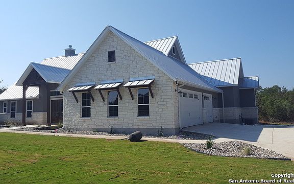 4th image of 825 Oak Bluff Trl