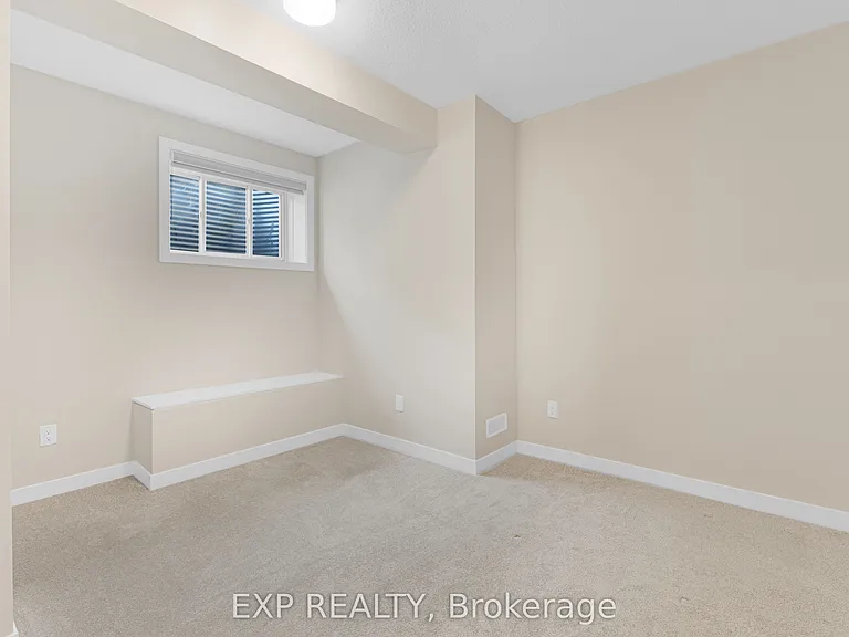 345 Peninsula Rd — Photo 23