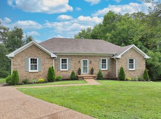 1421 Forest Side Ct, Nashville, TN 37221
