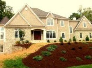 5100 Flintlock Rd, Roanoke, VA 24018