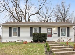 14707 Bellaire Ave, Grandview, MO 64030