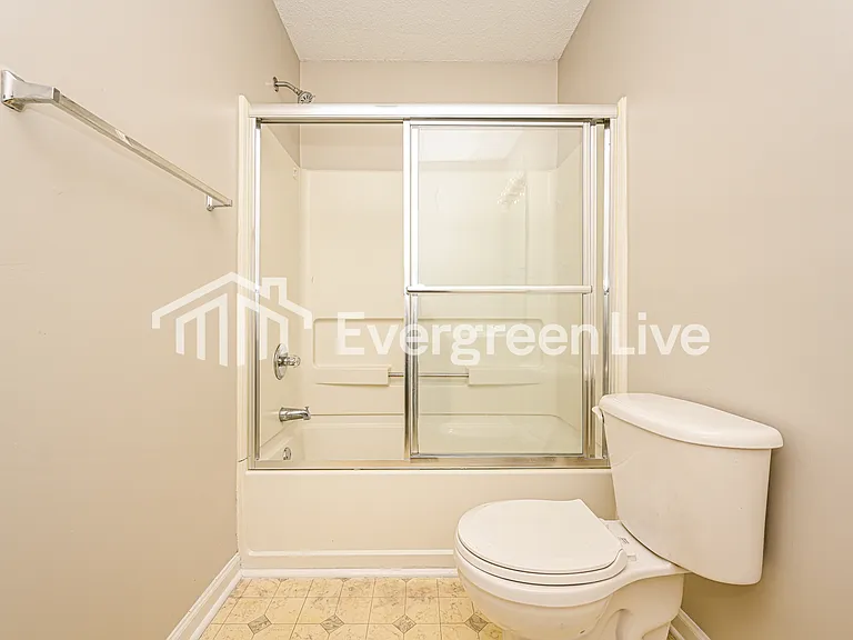 215 Turnstone Rd — Photo 12