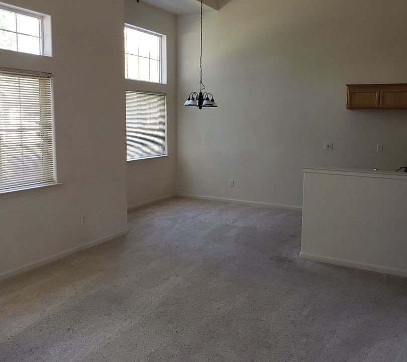 1st image of 1246 Mighty Oak Ln APT A