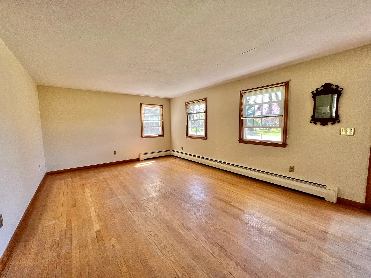 20 Newton Lane - 1 — Photo 3