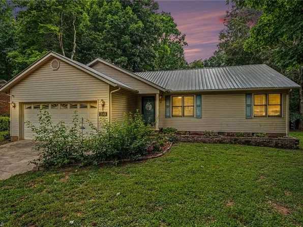 1848 Woodglo Dr, Asheboro, NC 27205