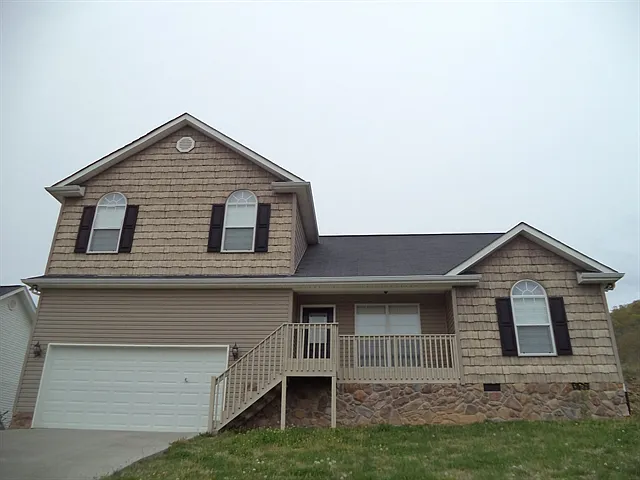 123 Flagstone Way Dr — Photo 1