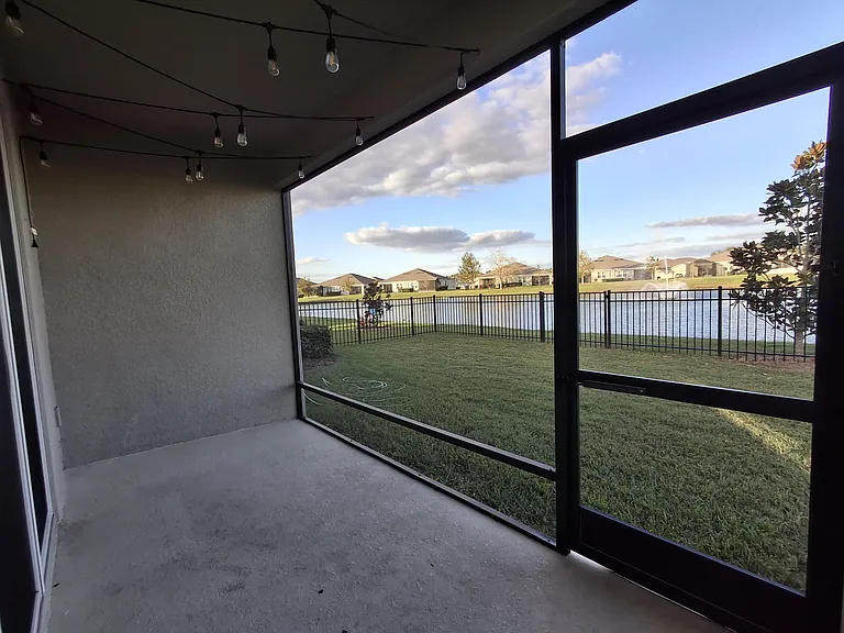 7891 Stonebrook Cir — Photo 4