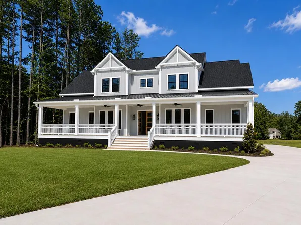 1116 Plantation Overlook Dr, Moncks Corner, SC 29461