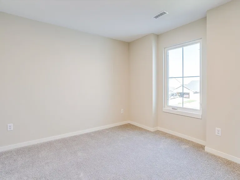 Pineway — Photo 58