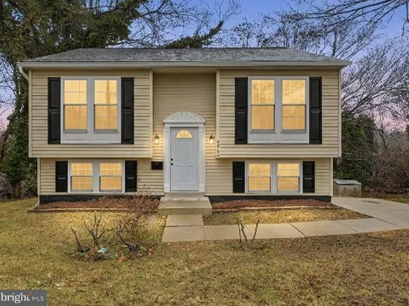 6915 Adel St, Capitol Heights, MD 20743