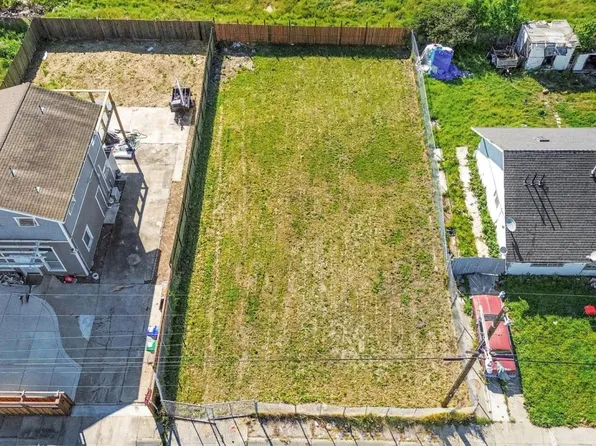 3905 Jenkins Way, Richmond, CA 94806