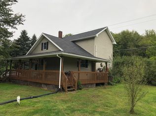 78 Henderson Rd, Jackson Center, PA 16133