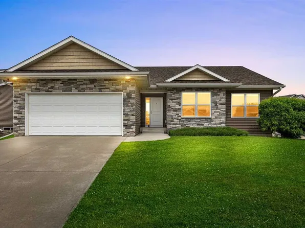 1088 Langenberg Ave, Iowa City, IA 52240
