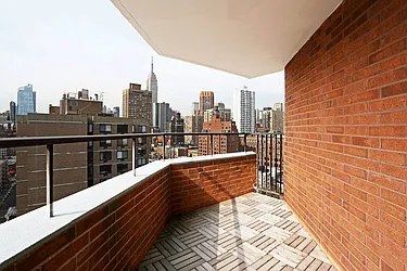 Rented by Pinnacle City Living