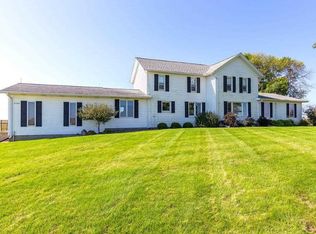 5529 Benson Rd, Fulton, IL 61252