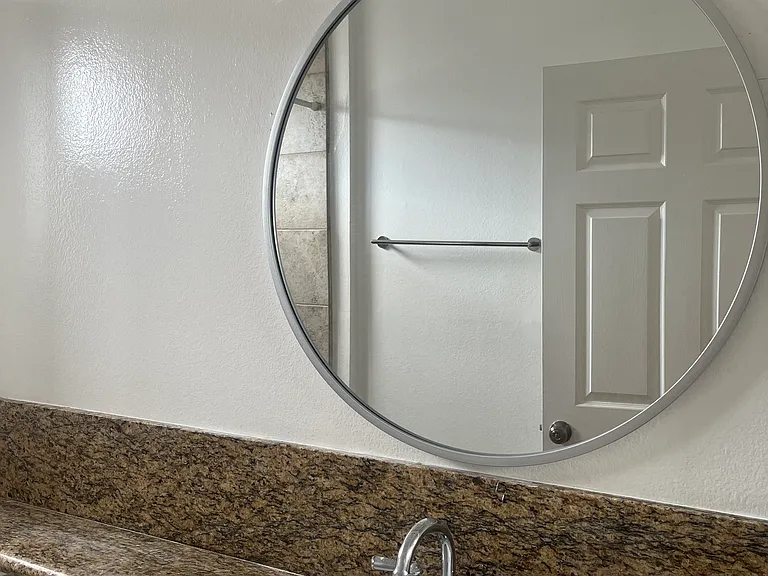 NEW MIRRORS & LIGHTING