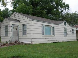 401 W 5th St, Holden, MO 64040