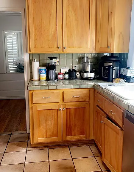 1127 N Cordova St — Photo 28