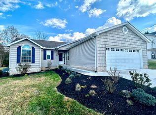 4424 Saint Lucia Ln, Knoxville, TN 37921