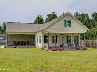 594 Island Creek Rd, Rocky Point, NC 28457