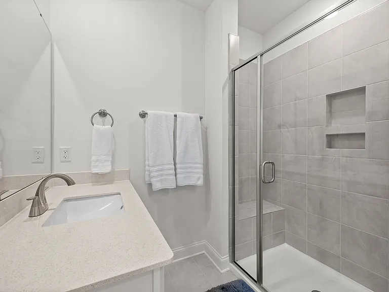 1233 S Blount St #201 — Photo 20