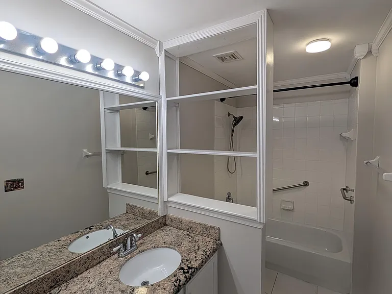 346 Timberwalk Trl — Photo 15