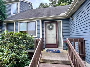 22 Reed Ct #22, Bloomfield, CT 06002