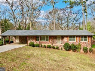 1505 Robinhood Trl, Gainesville, GA 30501