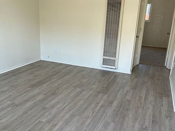 3rd image of 4178 Swift Ave APT B