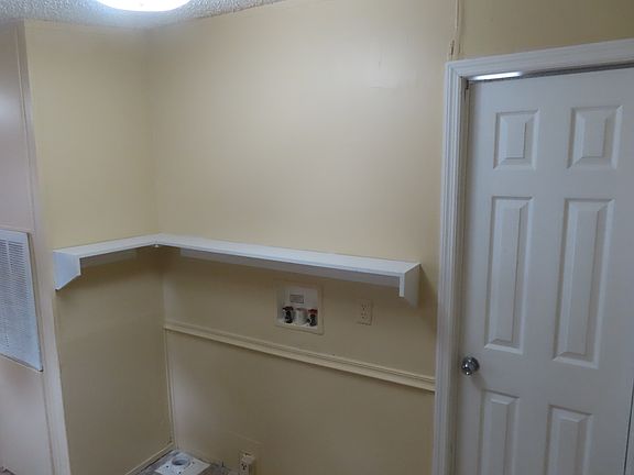 5th image of 3535 Roberts Ave Lot 274