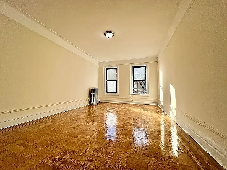 1068 Ward Ave #1E — Photo 38