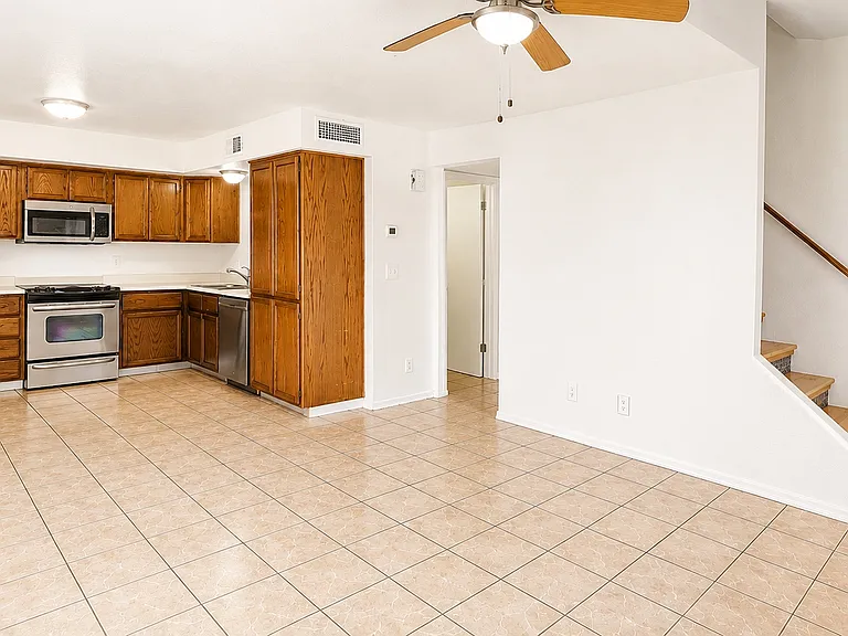 6228 E Greenway St #101 — Photo 7