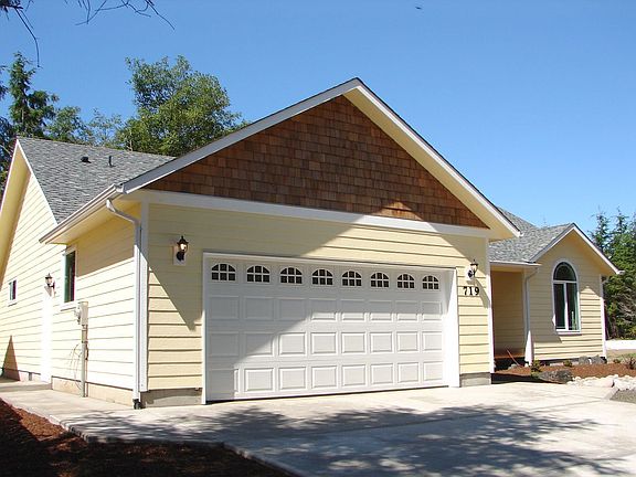 Front w/ 2-car Garage.