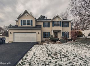 120 Old Coach Rd, Clifton Park, NY 12065