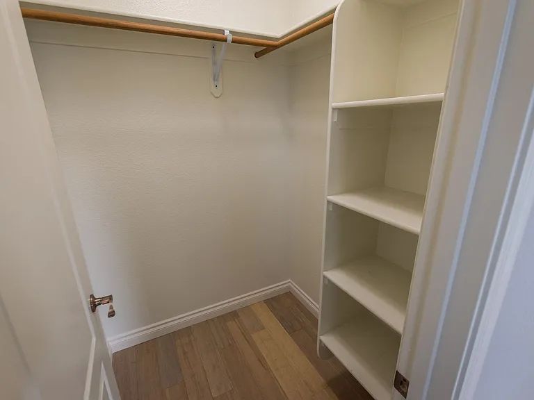 1205 Barnes Dr — Photo 39