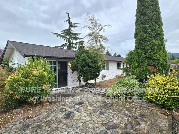 2400 Carpenter St, Mount Vernon, WA 98274