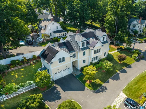 43 Catoonah Street, Ridgefield, CT 06877
