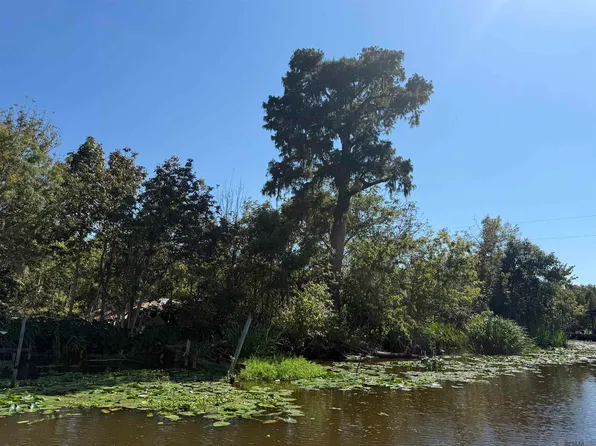 660 Alligator Bay, Garyville, LA 70051