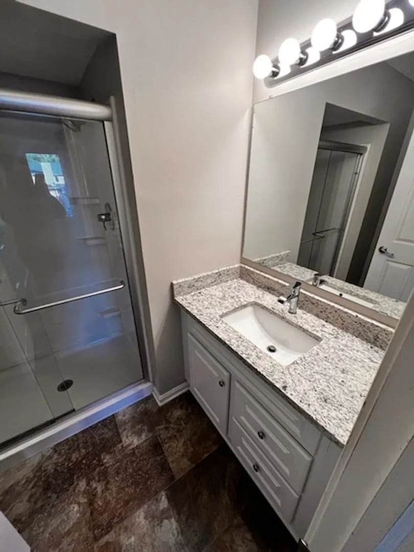 3 Bedroom 2 1/2 Bath Condo for rent — Photo 4