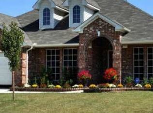 7807 Roswell Ct, Arlington, TX 76002