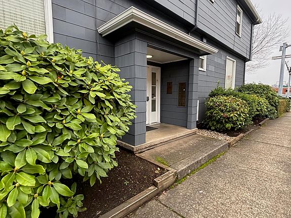 2nd image of 1196 Chemeketa St NE