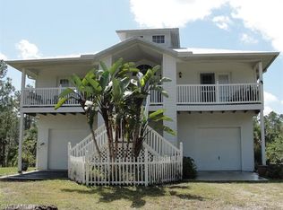 620 12th Ave NE, Naples, FL 34120