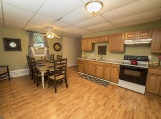 65 Stoll St, Netcong, NJ 07857